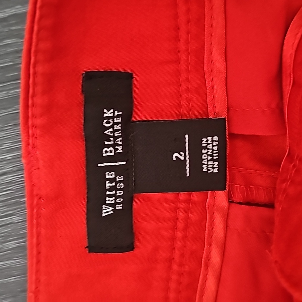 White House Black Market Shorts - Picture 2 of 5